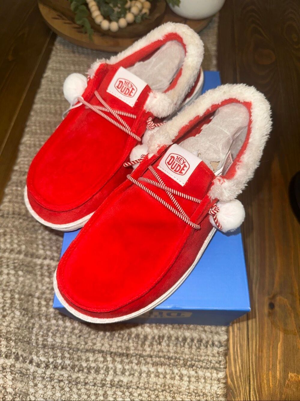 Hey Dude Wendy Mrs Claus Red Christmas Loafers with Faux Fur and Pom Poms size 7